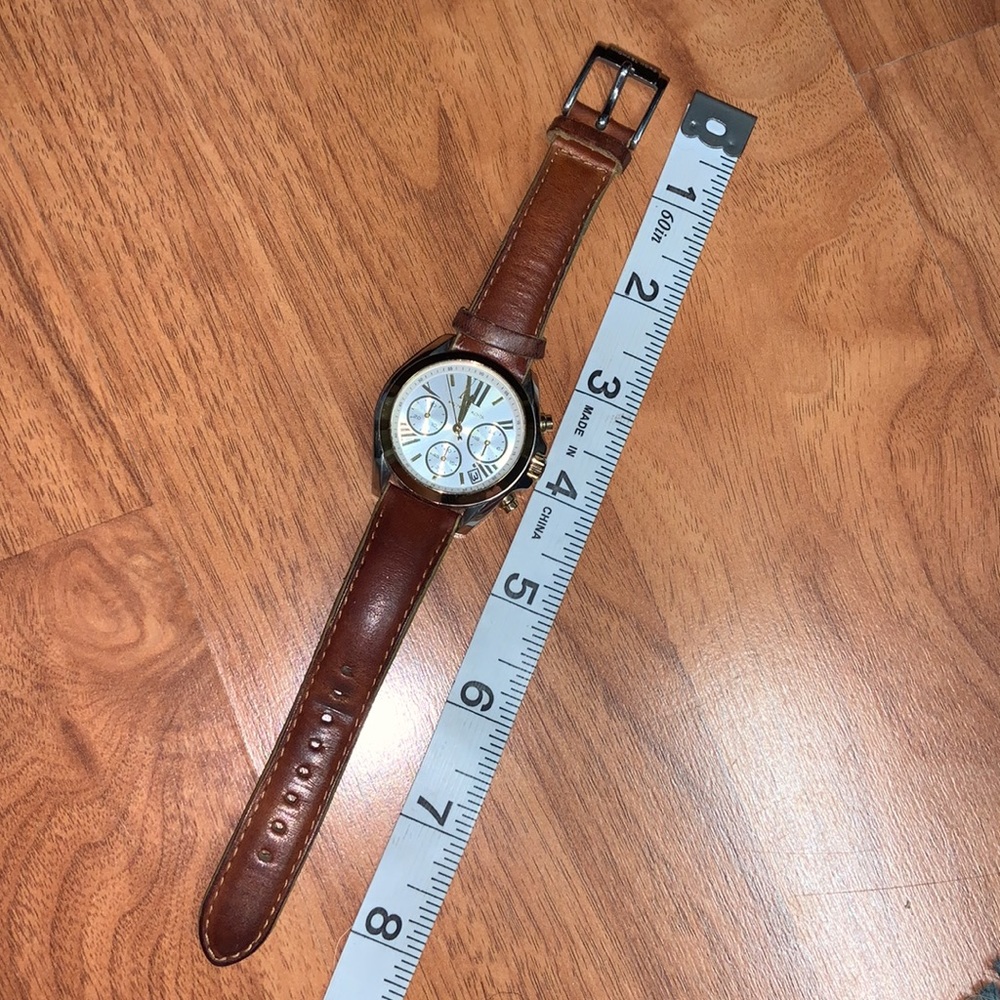 Michael Kors Bradshaw Chronograph Silver Dial Tan Leather Ladies Watch - Picture 9 of 11